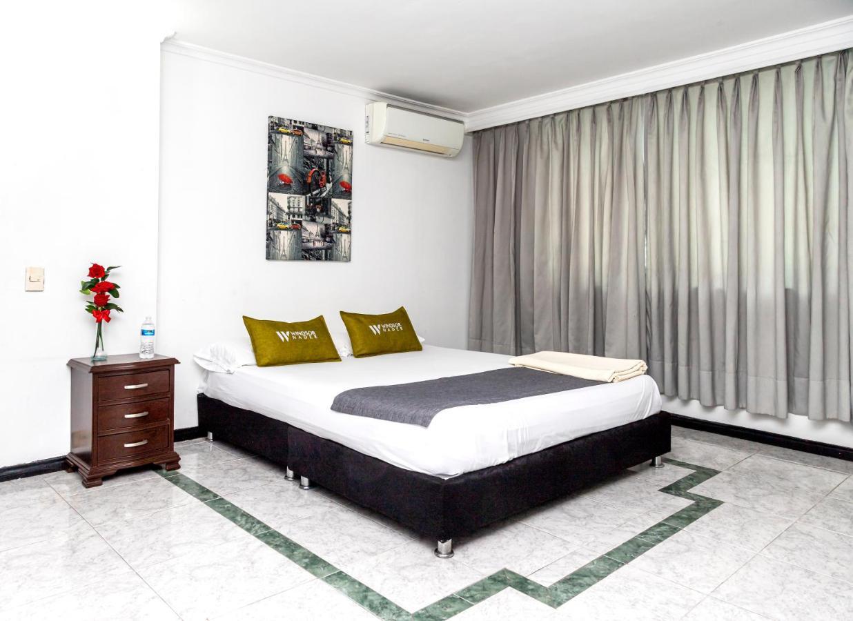 Hotel Windsor Plaza - Downtown 卡利 外观 照片