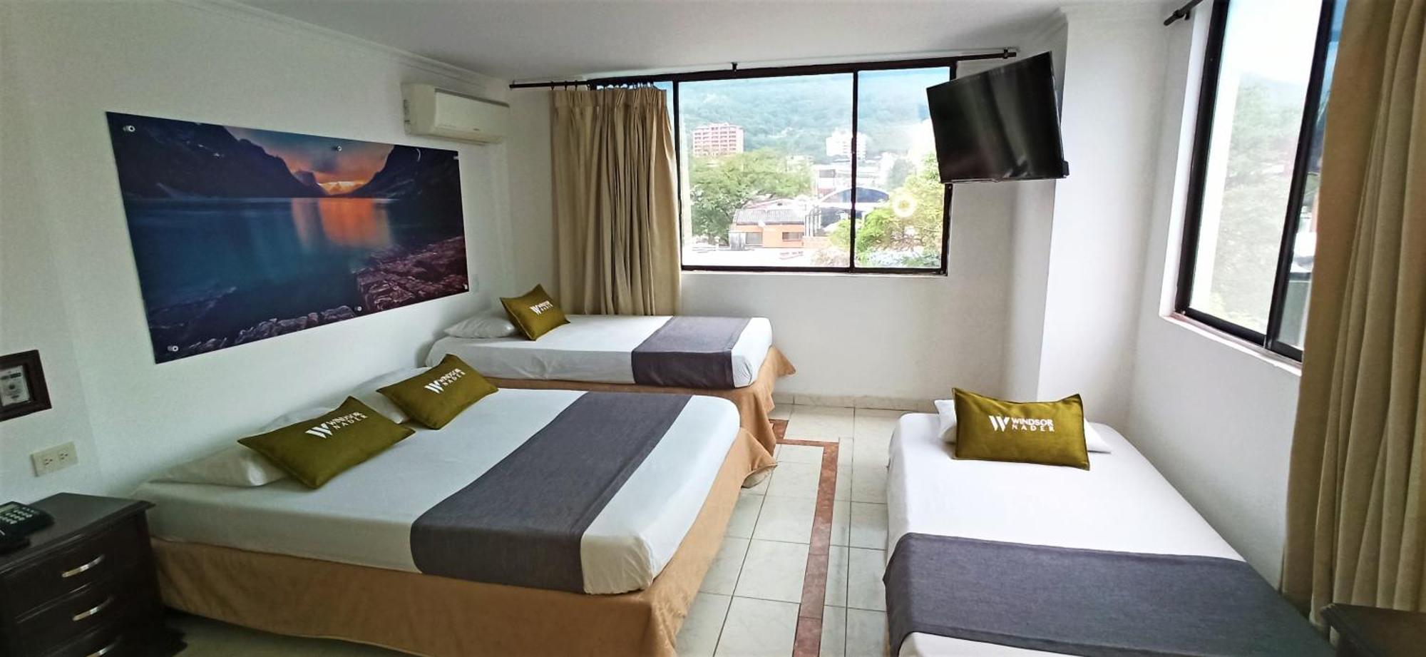 Hotel Windsor Plaza - Downtown 卡利 外观 照片